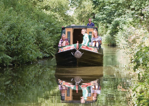 3 - 6 Person - 7 Day Last Minute  Narrowboat holiday