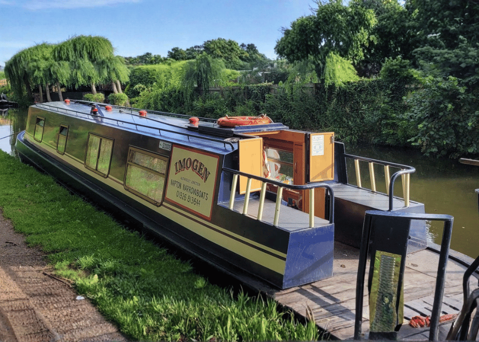 Imogen - Elite 2 Narrowboat Hire