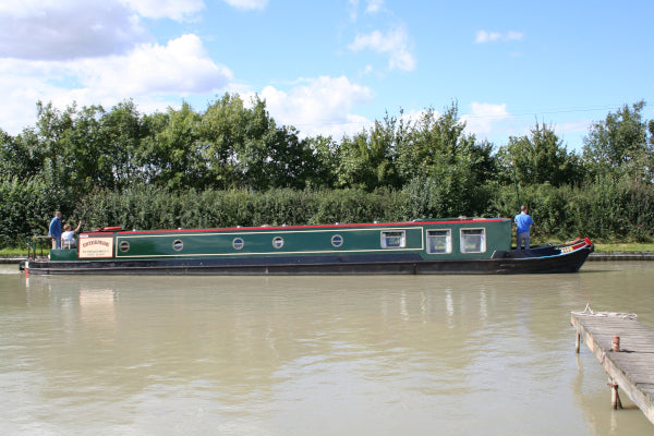 Explorer 8 narrowboat photograph · view Centaurus