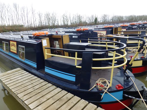 Rebecca - Discovery 6R Narrowboat Hire